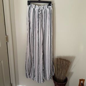 NWT American Eagle High waisted Wide Leg Pants